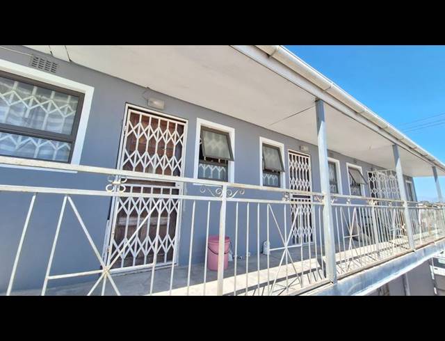 6 BEDROOM HOUSE FOR SALE IN WESBANK